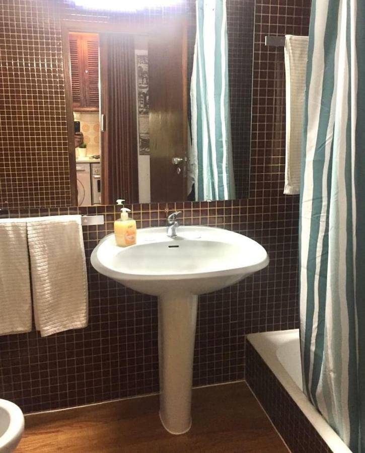 Wonderful Studio Apartment In Front Of The Beach Costa da Caparica Exterior foto